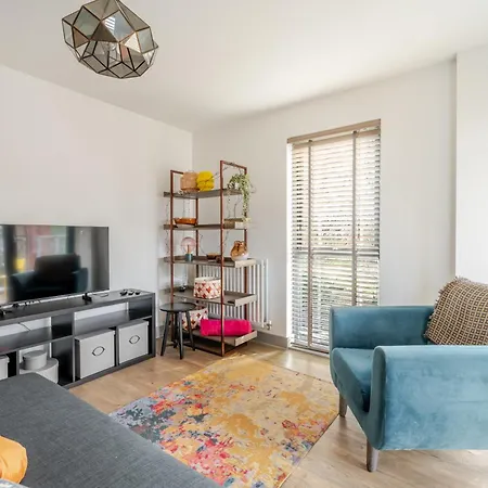 Spacious 2 Bed In Arno's Vale, Bristol