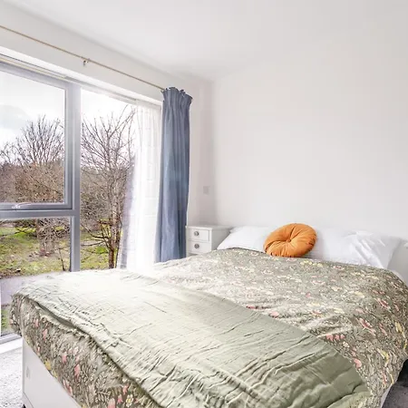 Apartment Spacious 2 Bed In Arno's Vale, *