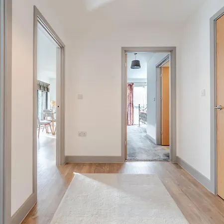 Spacious 2 Bed In Arno's Vale, Bristol