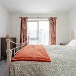 Spacious 2 Bed In Arno's Vale, Bristol